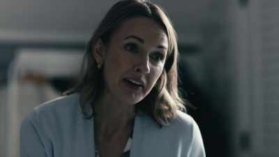 I wanna help you get back
on track, Julia, - My Fatal Social Following