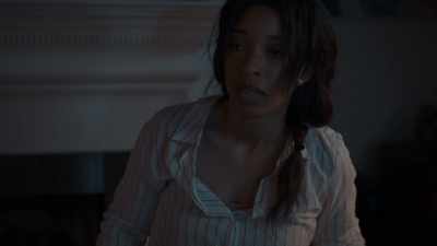 I wanna know what you...
Diana... - A Date with Deception