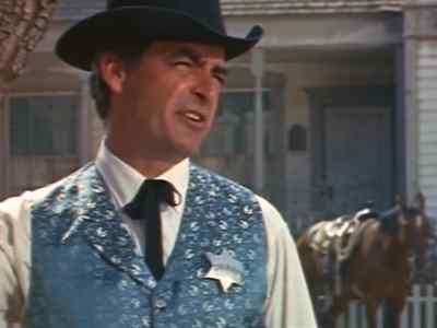 I wanna see you out here,
Henderson. - Black Spurs