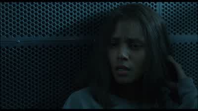 I wanna talk to Pete. - Gothika