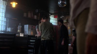 I wanna talk to you.
We could step outside... - Marvel's Jessica Jones
