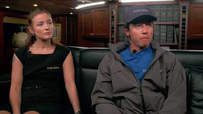I wanna touch base with
the other deck crew, - Below Deck Down Under