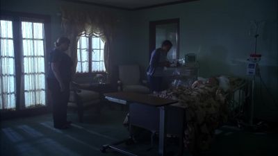 I want to be alone with my wife. - House