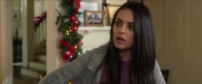 I want to celebrate my
triumphant return to Chicago. - A Bad Moms Christmas