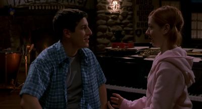 I want to feel your boobs - American Pie 2