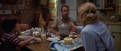 I want Fruit Loops - Jaws 2