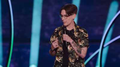 I want my gender to be
almost the same exact feeling you get - Hannah Gadsby's Gender Agenda