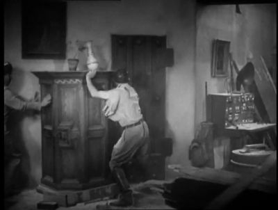 I want him to find out a something - Duck Soup
