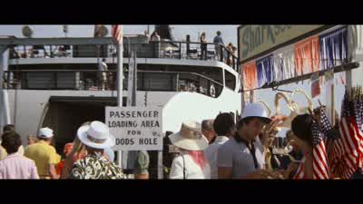 I want to know how many men you're going to send. - Jaws