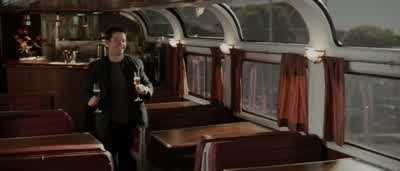 Guys, I wanna make a toast. - The Italian Job