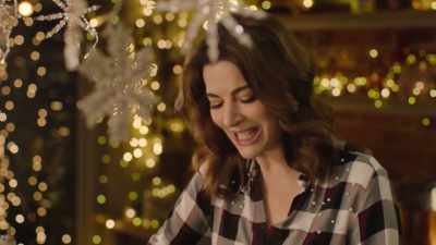 I want its molasses, sticky,
gingerbread-y richness. - Nigella: At My Table
