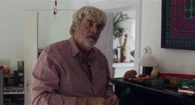 I want to quit taking piano lessons. - Toni Erdmann