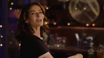I want it really thickly covered,
like a bitter chocolate truffle. - Nigella: At My Table
