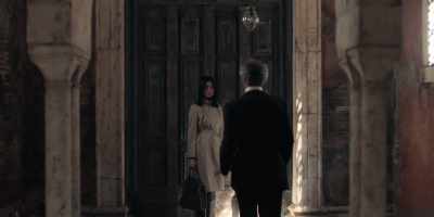 I want to see inside. - A Discovery of Witches