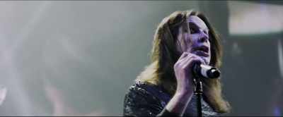 I want to see
jumping people
there in the audience. - Black Sabbath: The End of The End
