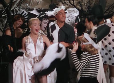 I want some champagne - An American in Paris