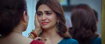 "I want to spend my life only with you" - Shaadi Mein Zaroor Aana