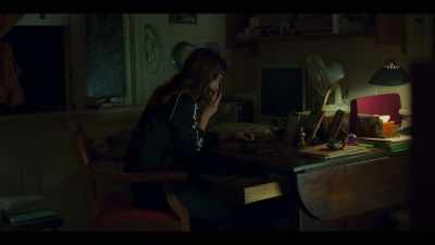 ♪ I want to take a breath that's true ♪ - Tidelands