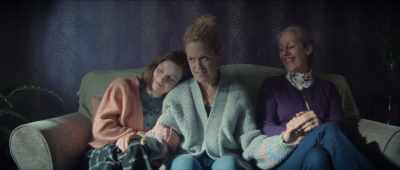 I want to tell the whole world - Three Families