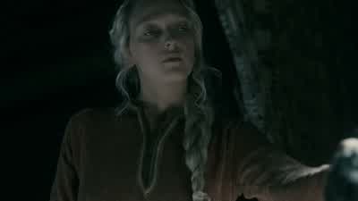 I want to talk to you. - Vikings