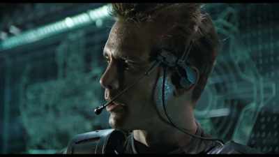 I want you two walk in perimeter. - Aliens Expanded