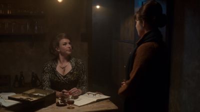 - I want my wages.
- What wages? - Call the Midwife