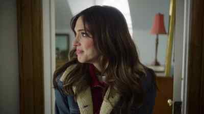 I want you to be
as comfortable as possible. - The Replacement Daughter