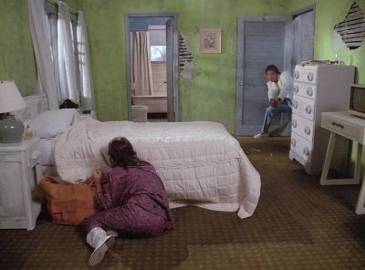 I want you to go back
to work for him. - Miami Vice