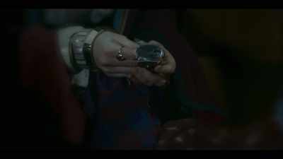 I want you... to have this. All right? - The Irregulars