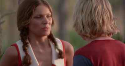 - I want you to touch me. - Pick-up