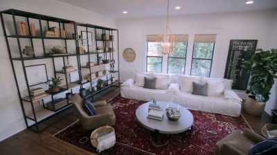I wanted a large sofa,
large rug, - Fixer Upper: Behind the Design