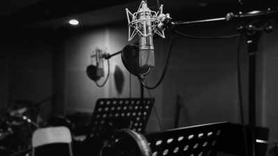 I wanted to be
a professional singer. - Surviving R. Kelly