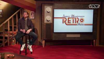 - I wanted her to keep
walking towards the camera, - Super Maximum Retro Show