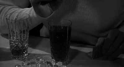 I wanted to knock him out fast. - Dead Men Don't Wear Plaid