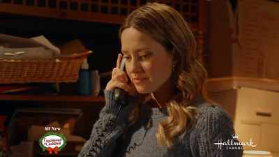 I wanted to say, it's nice
to hear your voice again. - Gingerbread Miracle