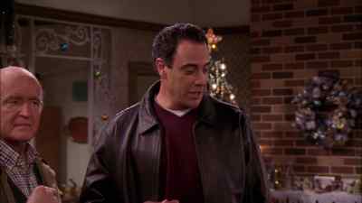I wanted to set it up
like the kid on the box-- - Everybody Loves Raymond
