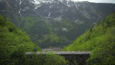 I wanted to take you here because
this is a great place. - Secrets of the Railways