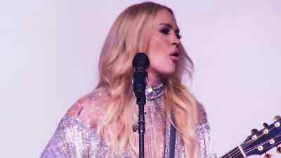I wanted to take the photos, - Carrie Underwood: Reflection