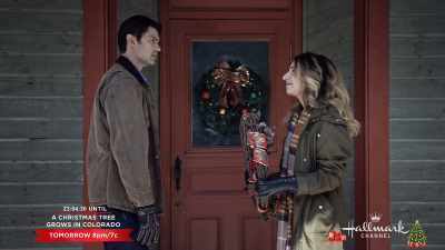I wanted to
talk to you about-- - Heart of the Holidays