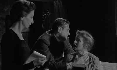 I warned you, Lottie. - The City of the Dead