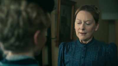 I WAS TAKING MY CLIENT
TO THE TRAIN STATION-- - Miss Scarlet and the Duke
