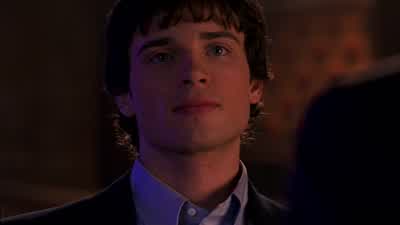 I was trying to protect Amanda. - Smallville