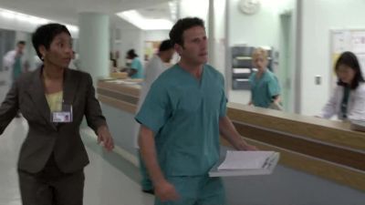 I WAS YOUR TYPICAL EMERGENCY ROOM DOCTOR - Royal Pains