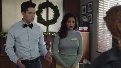 I wasn't going to
make an announcement - Christmas 9 to 5
