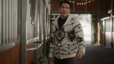 - I wasn't--I didn't--
I don't actually believe - Dashing in December