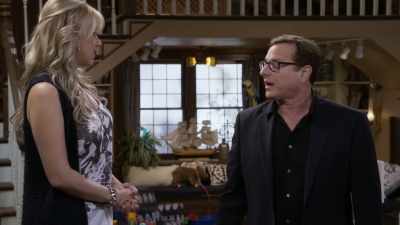 I wasn't ringing it,
I was, uh, cleaning it. - Fuller House
