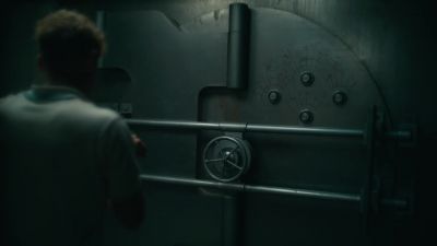 [watch beeping] - Army of the Dead