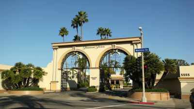 I went, "I love that." - The Center Seat: 55 Years of Star Trek