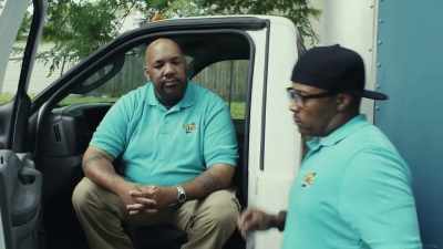 ♪ I went lookin' for blood ♪ - South Side