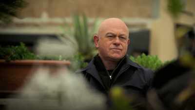 I went to speak to him, and he said:
"The message is going out: - Ross Kemp: Mafia and Britain